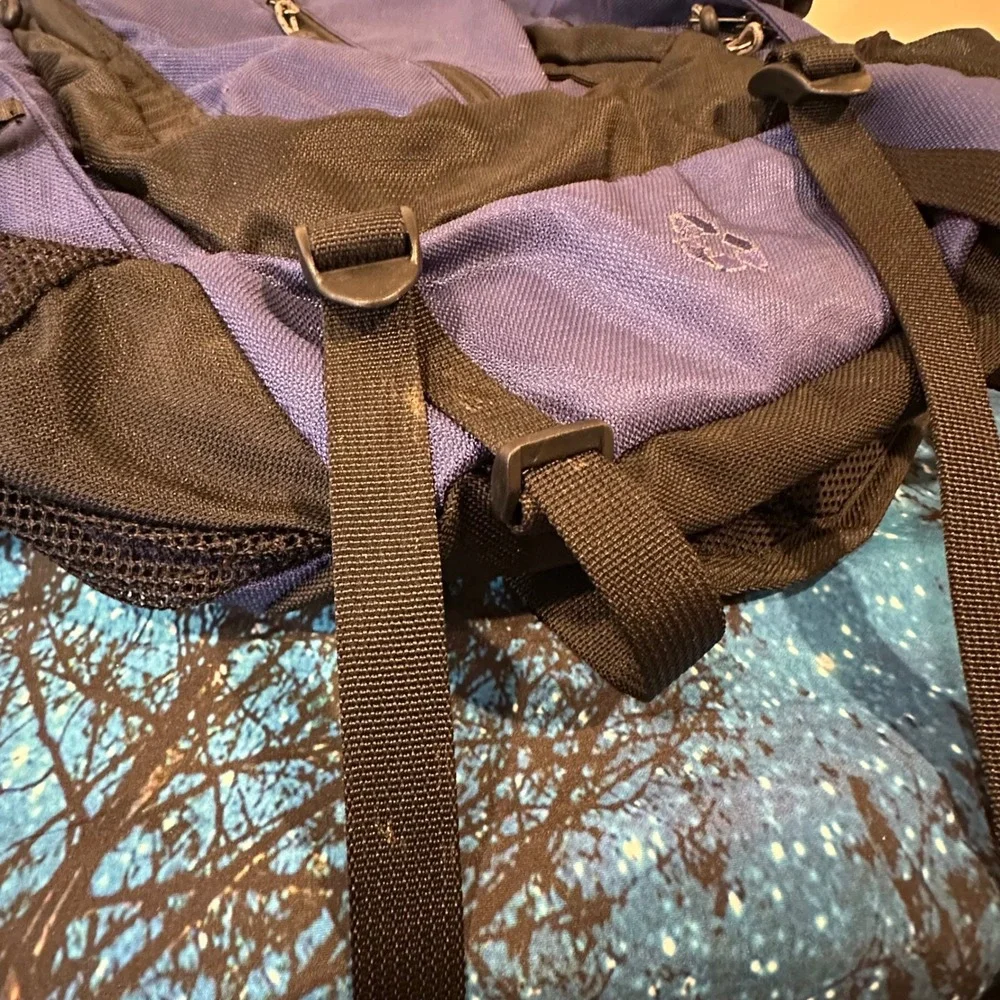 Mountainsmith Hiking Backpack Blue Black Outdoor Daypack Travel Bag